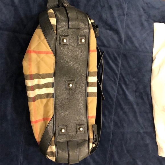 Burberry Handbag - Picture 2 of 8
